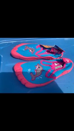 New water shoes, pool shoes girls size 9-10