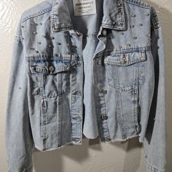 Women’s Ci Sono Cropped Denim Jacket with Sparkles Size Small