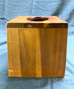 222 DECOR Wooden Tissue Box Cover