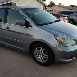 2006 Honda Odyssey 