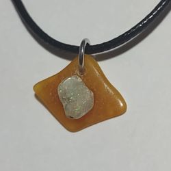 amber opal necklace 