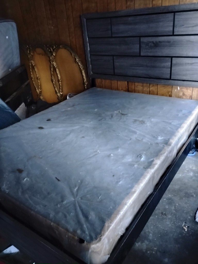 Queen Size Bed Frame and Box Spring