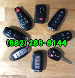 car keys and remotes/ Ilaves y controles/ Fobs
