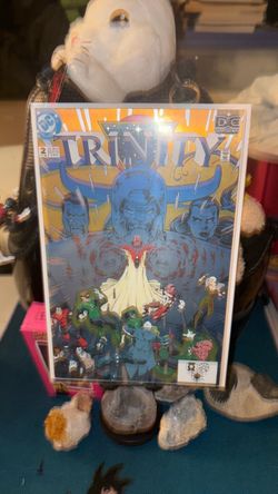 DC Universe Trinity #2 Comic Book