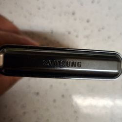 Samsung Galaxy Z Flip