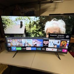 Samsung 55” TU8300 curved smart tv