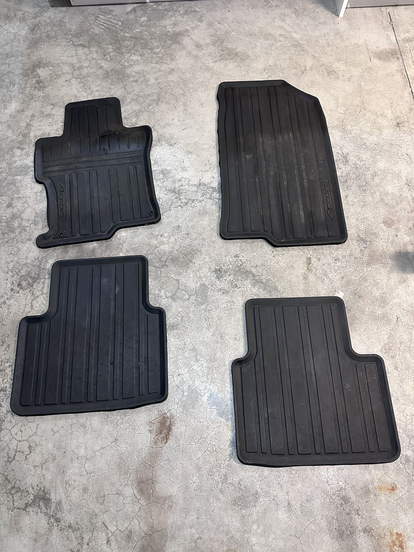 Honda Accord Rubber Floor Mats
