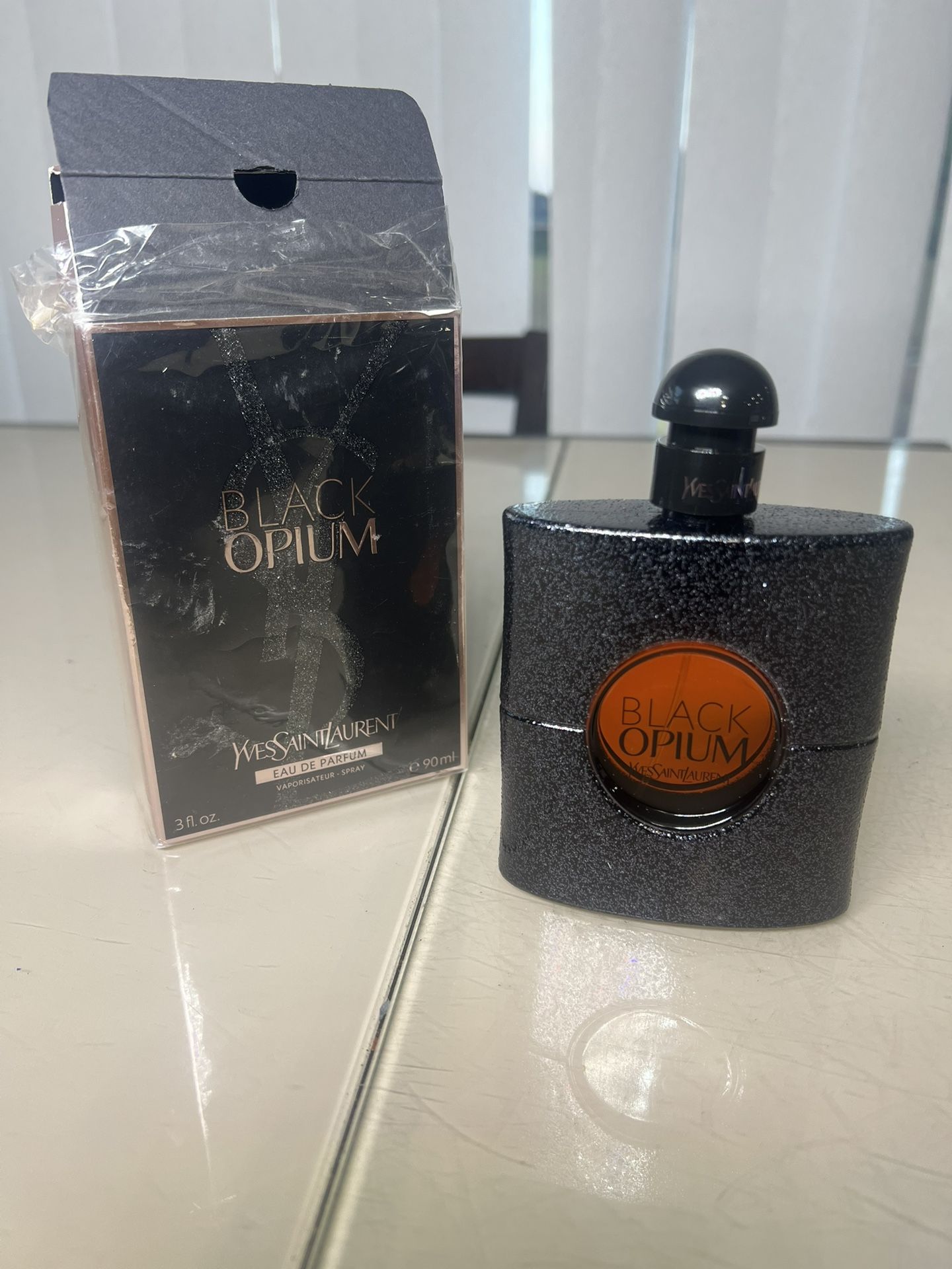 Black Opium By Yves Saint Laurent for Women EDP 3.0 oz / 90 ml Open Box READ1st. This is a new open box item only sprayed once because the plastic w