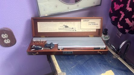 Vintage k&e lettering set