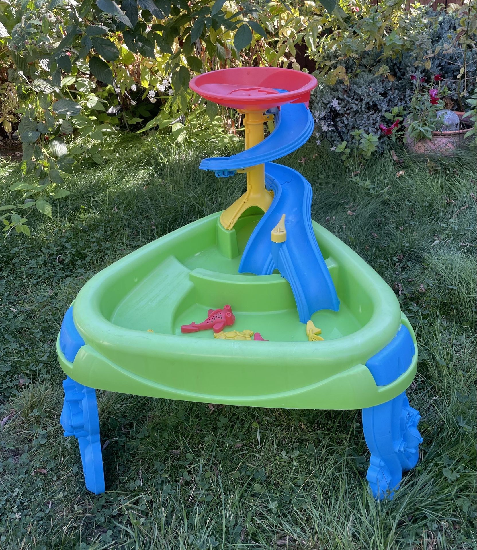 Kids Water Table