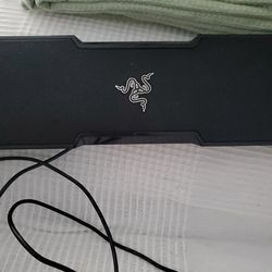 Razor blutooth speaker /gaming