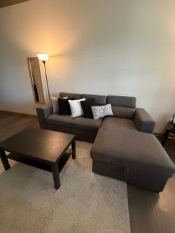 Ashley Furniture Poppleton Sectional Sleeper w/ Storage & USB (Gray/Alloy) - Excellent Condition