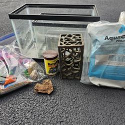 Fish Tanks & Supplies