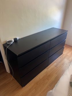 IKEA MALM 6-Drawer Dresser
