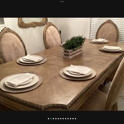 Dining Room Table 6 Chairs