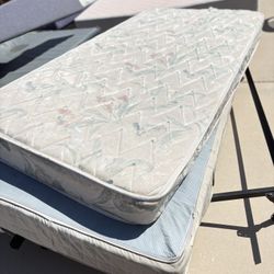 Twin Bed With Spring