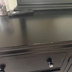 Queen Size Bedroom Set