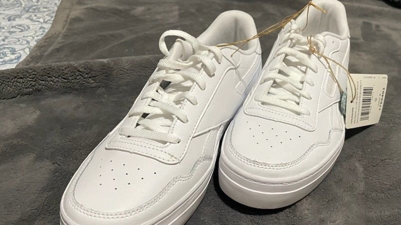 REEBOK  Womens Shoes 