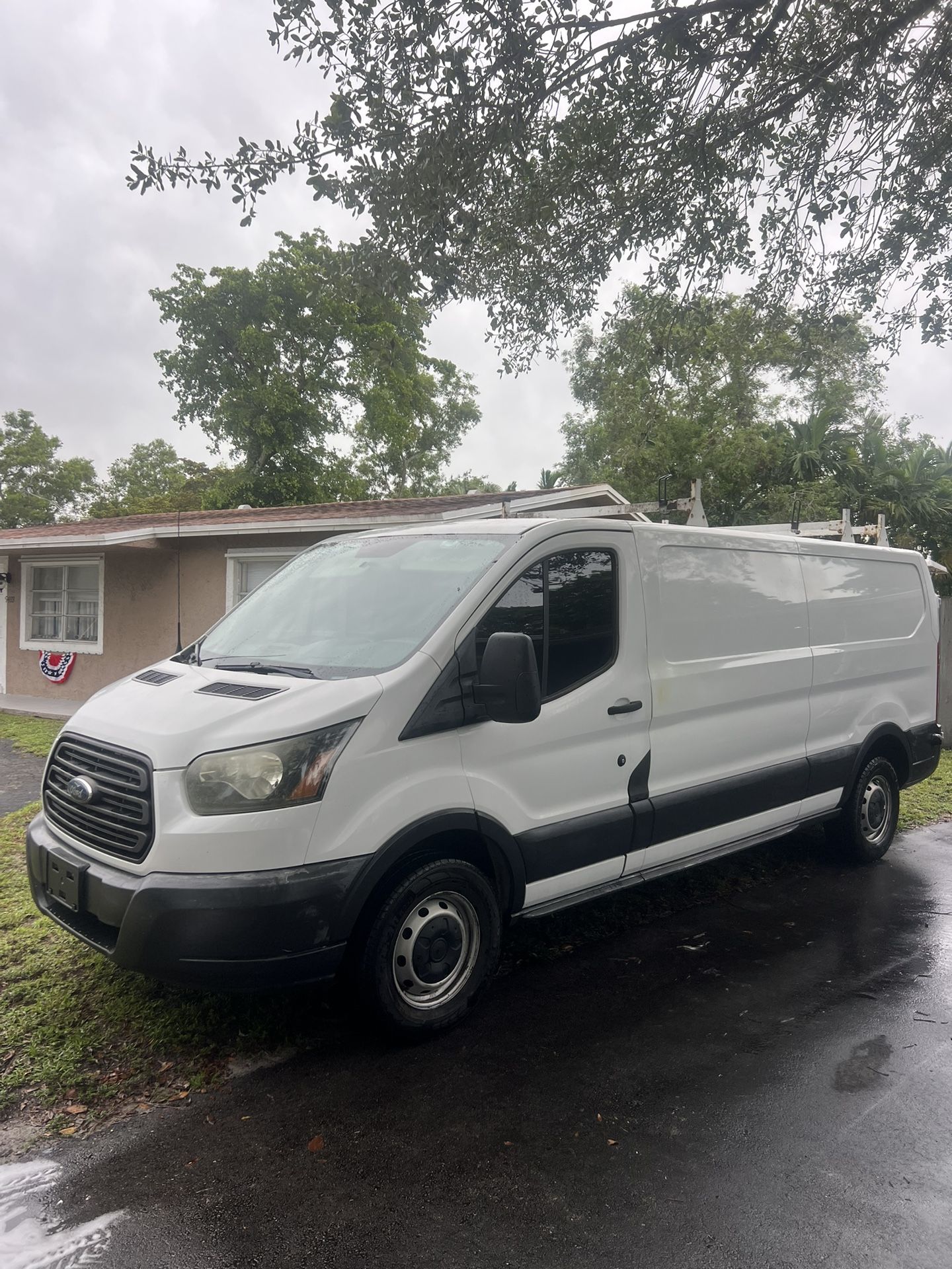 2015 Ford Transit