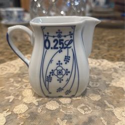 Blue & White Creamer 