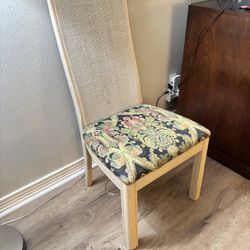 2 Chairs