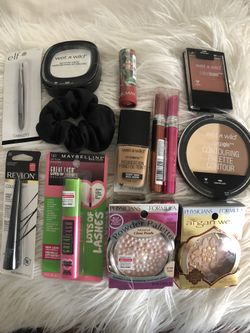 MAKEUP BUNDLE #3 (NEW)