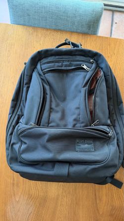 TOM BIHN Synik 30 Black Ballistic Backpack 30L