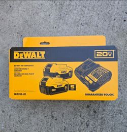 Dewalt 20v Batteries 5.0 Ah And Charger Brand New