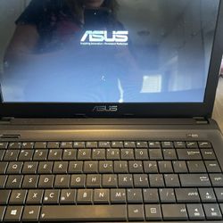 Laptop PC ASUS Windows And Microsoft office 