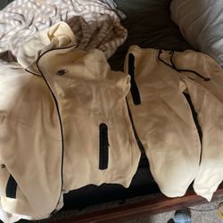 Nike tech tracksuit