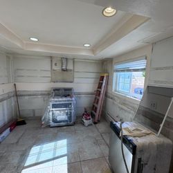 New Kitchen Cabinets 