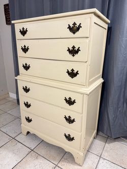 Used 6 Drawer Standing Dresser Cream