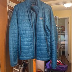 Patagonia Mens Small Nano puff 