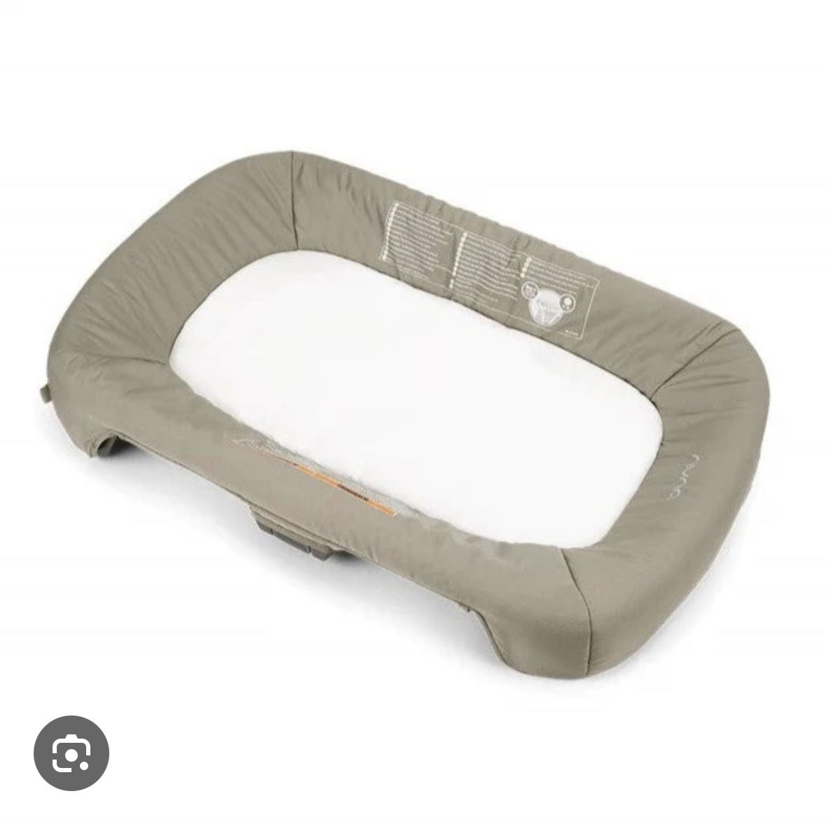 Nuna Sean Series Changer 