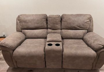 Living Spaces Gray Recliner Set