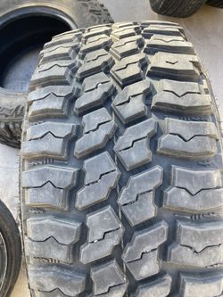 Pair Of 33x12.50R17LT excellent Condition, Two Only  99% Tread  . No Low Ballers 