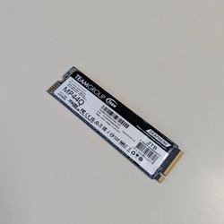 2TB TeamGroup MP44Q PCIe 4.0 NVMe SSD (7000MB/s, Compatible With PS5)