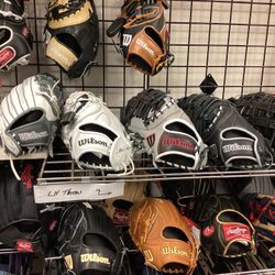 Brand New Left Handed Throw Baseball & Softball Gloves (READ DESCRIPTION)