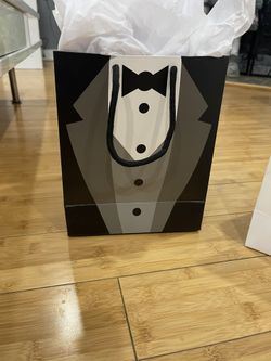 Will You Be My Groomsman Gift Bag With Gifts