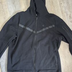 All Black Used Nike Tech Size Xl 