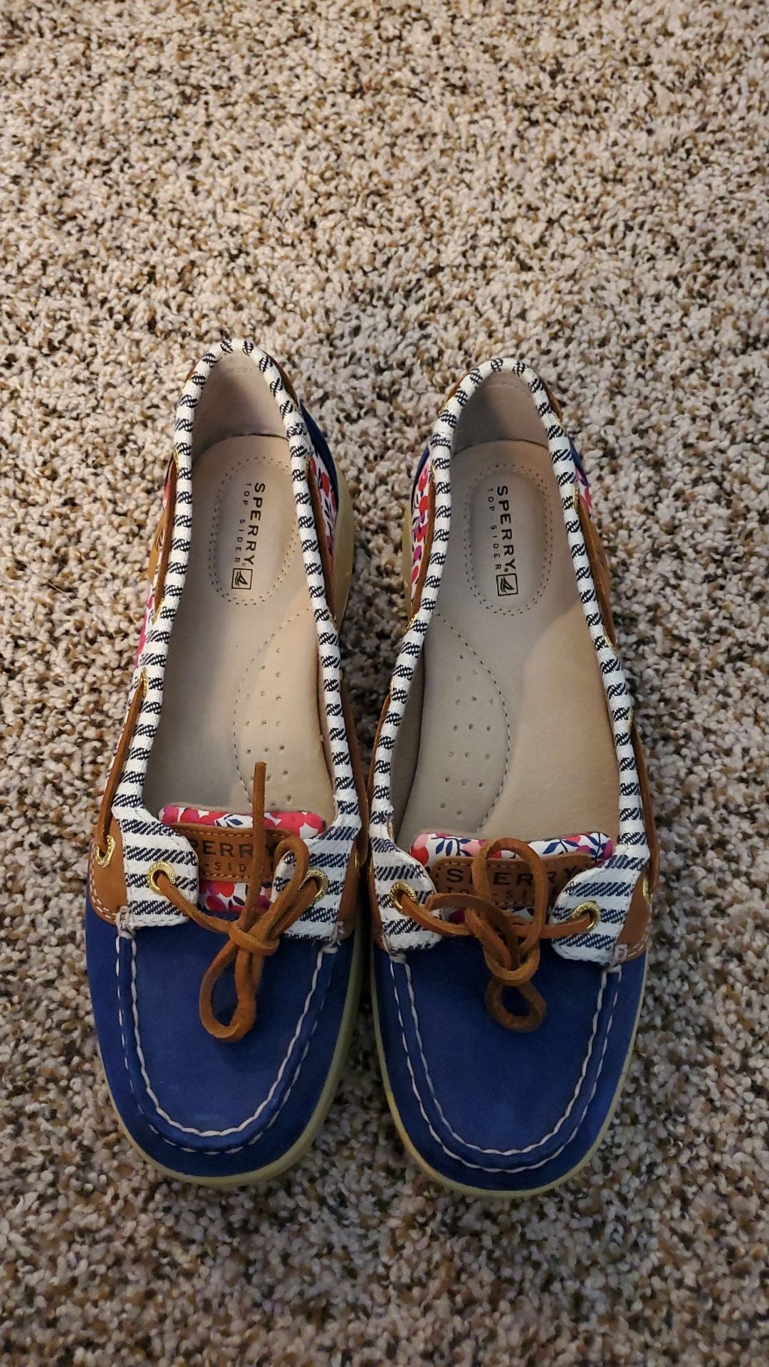 Womens Sperry shoes