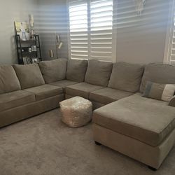 Sectional Sofa