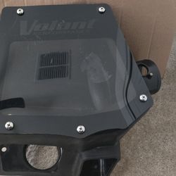 2013 Chevrolet Silverado Cold Air Intake & Dashcover 