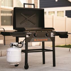 Black stone 28” Omnivore Griddle 