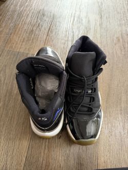 Jordan 11s