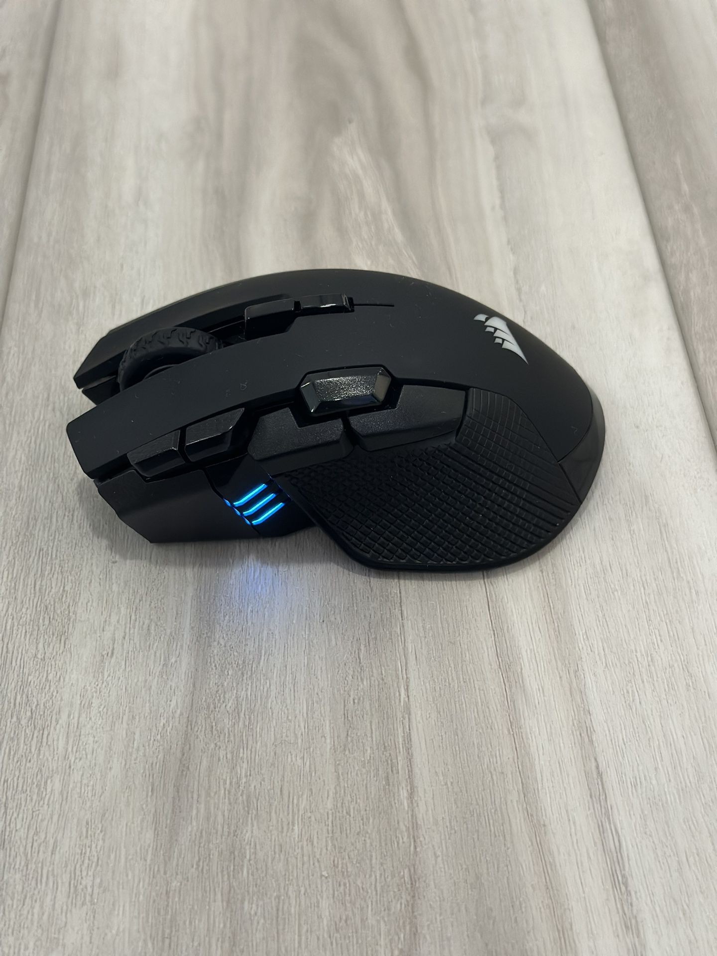 Corsair Ironclaw Wireless Gaming Mouse