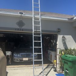 20 Ft. Aluminum Ladders