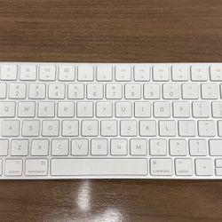 Apple Keyboard Like New