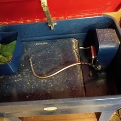 Parts Washer Cleaning Station