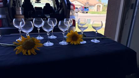 Set of 12 Port wine glassware